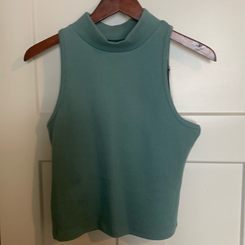 NEW WITH TAGS a new day blue mockneck tank